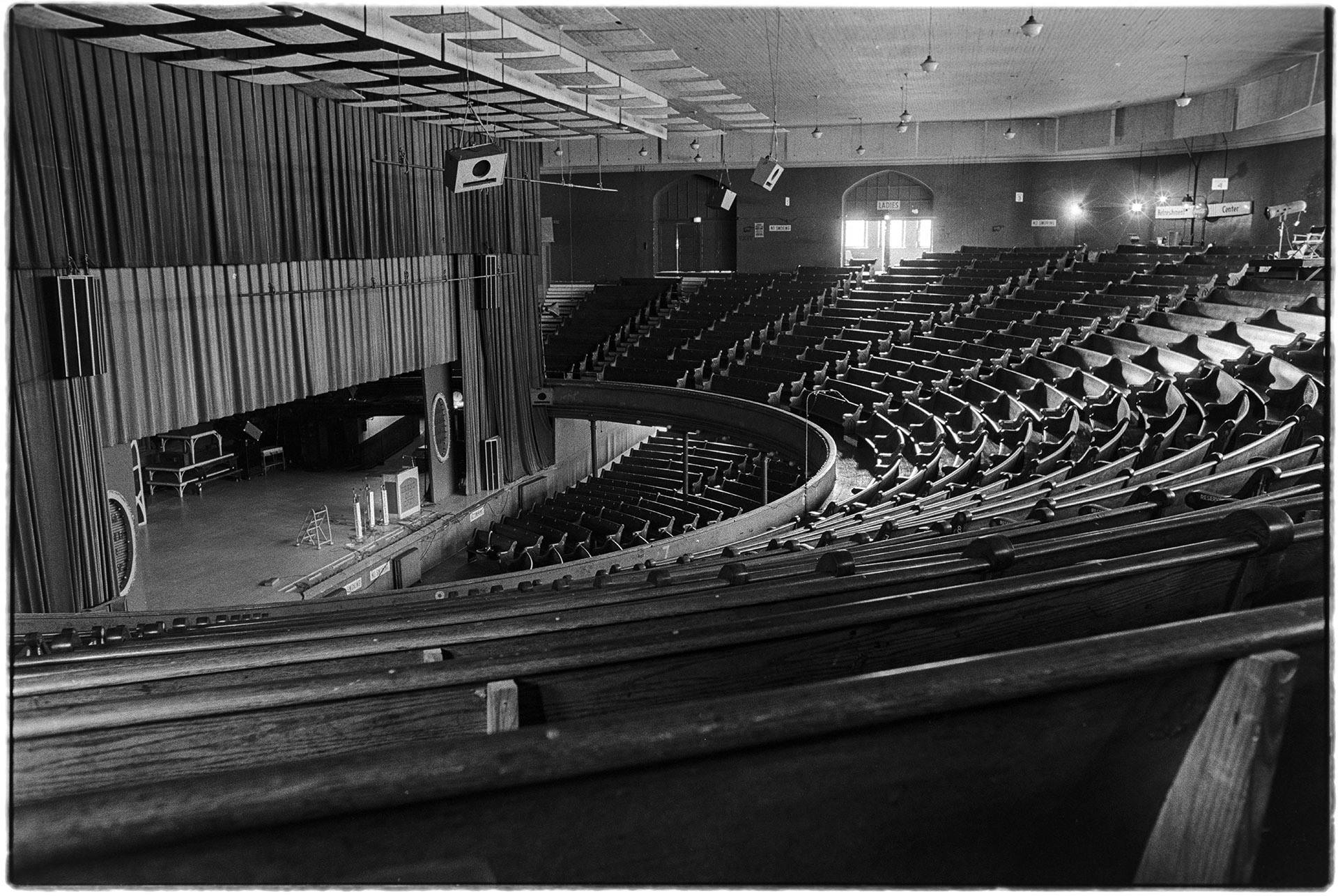 Still image of the Ryman Auditorium in Nashville, Tennessee