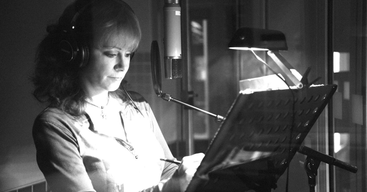 Episode 8 “Don’t Get Above Your Raisin’” (1984 1996) Country